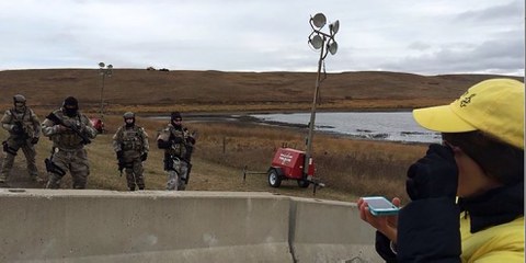 Le projet d'oléoduc Dakota Access menace les conditions de vie de peuples indigènes tels que la tribu sioux de Standing Rock. © Amnesty International USA