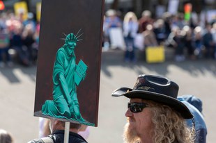 Militarisation et répression des manifestations à l'ère Trump