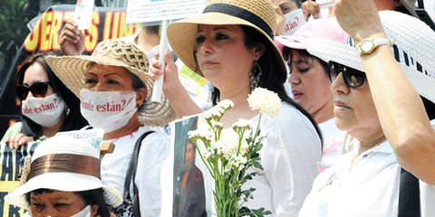 En 2013, les mères de disparus ont participé la Marche Nationale de Dignité. © Amnesty International