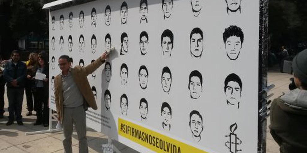L’ensemble des crimes commis n’a pas été totalement examiné dans la disparition forcée des 43 étudiants et l’homicide de six personnes. © Amnistia Internacional México