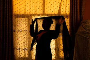 Inverser les mauvais traitements infligés aux femmes par les talibans