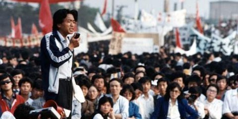 Il y a vingt ans, la place Tiananmen était noire de monde, juste avant la répression sanglante. © 1989 Hei Han Khiang 