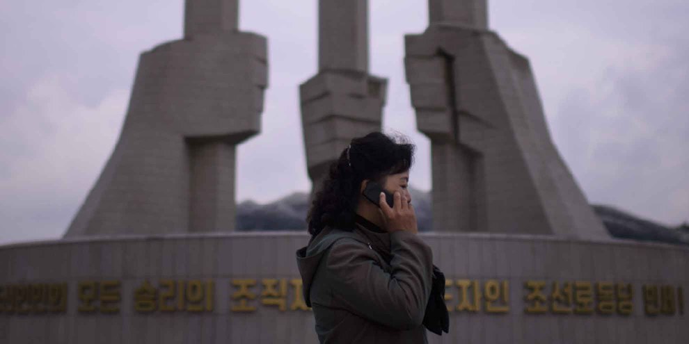 Pas de connexion : la Corée du Nord contrôle totalement les communications mobiles de ses citoyennes et citoyens. © Amnesty International