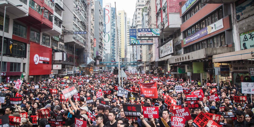 Depuis avril 2019, plus d'un million de manifestants à Hong Kong sont descendus dans la rue pour exiger que le gouvernement de Hong Kong retire les amendements proposés à la loi sur l'extradition, qui permettront le transfert des personnes se trouvant sur le territoire de Hong Kong à la Chine continentale. ©AI/ Jimmy Lam (everydayaphoto)