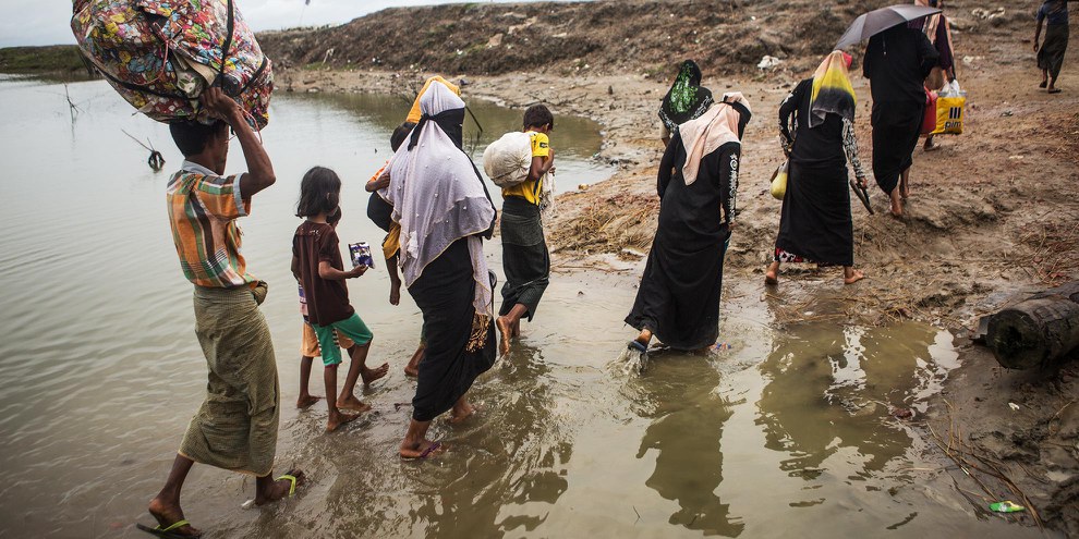 Plus de 5'200 hommes, femmes et enfants ont été déplacés en raison des combats qui font rage dans l’État d’Arakan, au Myanmar. Ces personnes sont pour la plupart issues de minorités ethniques majoritairement bouddhistes. © Andrew Stanbridge / Amnesty International