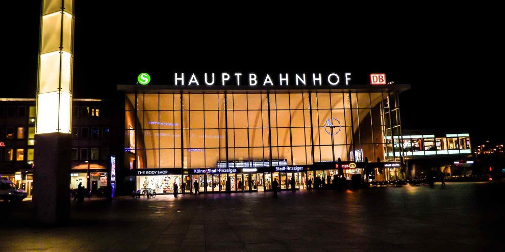 Le 31 décembre, des groupes d’hommes ont commis une série d‘agressions sexuelles devant la gare principale de Cologne.© ConstiAB / CC