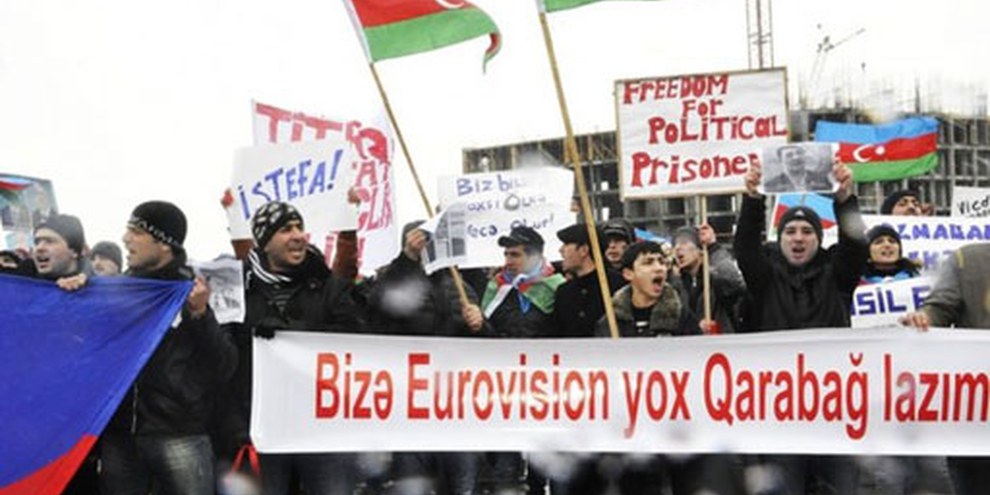 Les voix de l'opposition se font entendre peu avant le coup d'envoi de l'Eurovision. © IRFS 