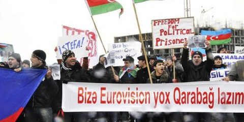 Les voix de l'opposition se font entendre peu avant le coup d'envoi de l'Eurovision. © IRFS 