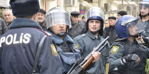 Depuis quelques mois, la violence policière contre les manifestant·e·s s'est nettement intensifiée. © IRFS