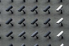 Rejeter l’utilisation de technologies intrusives de surveillance lors des Jeux olympiques