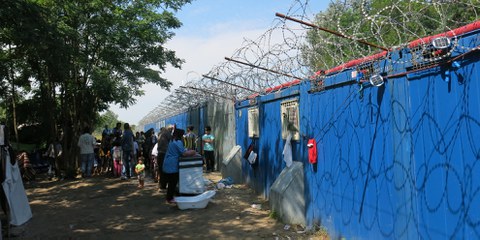 Le 16 septembre 2015, Ahmed H. était partie les centaines de réfugiés bloqués près du poste-frontière de Röszke/Horgoš lorsque des affrontements ont éclaté avec la police hongroise. © Amnesty International