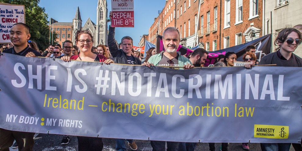 Le Comité a estimé que les lois irlandaises sur l'avortement avaient soumis une femme privée d'interruption de grossesse à un traitement cruel, inhumain et dégradant et à une discrimination. © Amnesty International Ireland