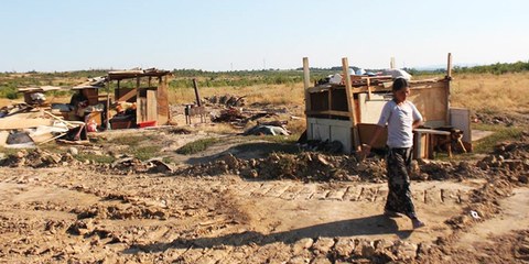 En 2013, les communautés roms ont été victimes de nombreuses expulsions forcées. © Sanse Egale/ Romani CRISS 