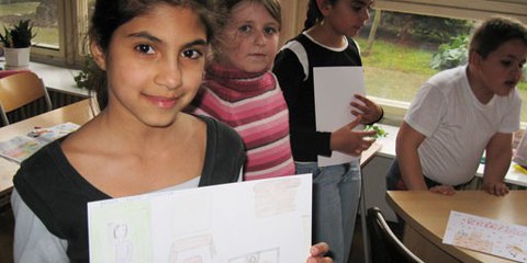 des enfants roms dans une école à Pavlovce nad Uhom, à l'est de la Slovaquie. | © AI
