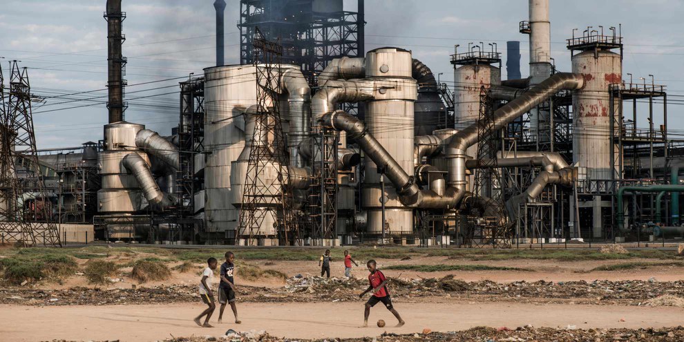 Nous continuerons à surveiller de près les entreprises dans leurs relations commerciales avec le Sud et à dénoncer les violations des droits humains. © Kadir van Lohuizen / Noor / Keystone