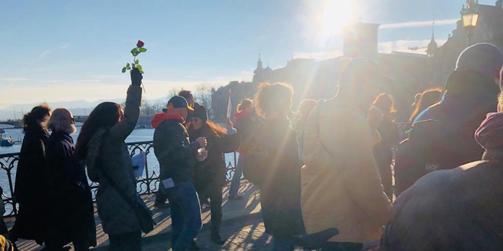 Zurich, Bâle et Berne ont introduit plusieurs resttrictions à la tenue de manifestations. © Amnesty Suisse