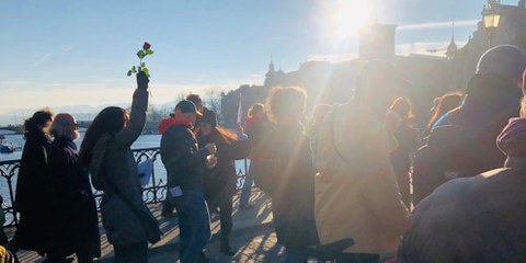 Zurich, Bâle et Berne ont introduit plusieurs resttrictions à la tenue de manifestations. © Amnesty Suisse