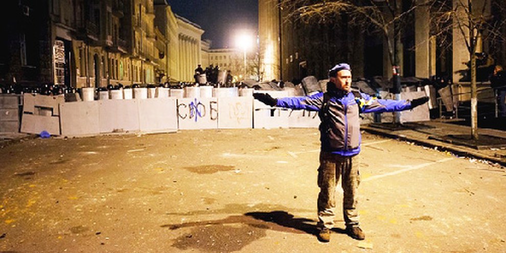 La justice pour les victimes des manifestations – homicides, blessures, actes de torture – ne progresse guère, ce qui expose une nouvelle fois les graves défaillances du système pénal ukrainien. © Amnesty International 