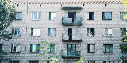 Un immeuble à Kramatorsk dans la région de Donetsk. © Nadzeya Husakouskaya