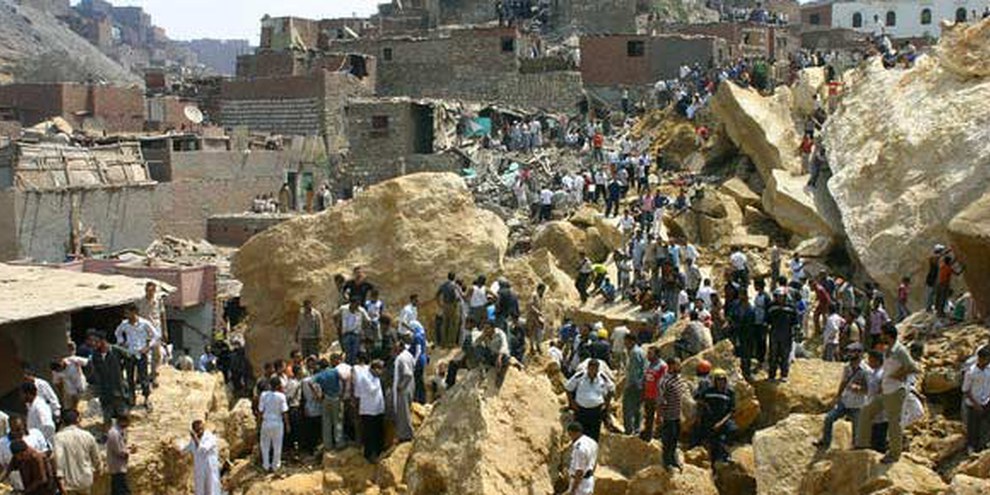 Le bidonville de Manshiyet Nasser détruit par un éboulement © AP/PA Photo