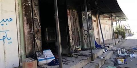 Des chercheurs d'Amnesty International ont photographié des bâtiments incendiés dans le marché de Al-Jumhuriya, dans la ville de Tuz Khurmatu, le 18 octobre 2017. © Amnesty International