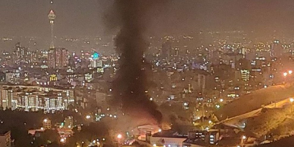 Les causes de l'incendie qui a déclenché l'intervention meurtrière des forces de l'ordre dans la prison d'Evin le 15 octobre sont floues. © twitter.com