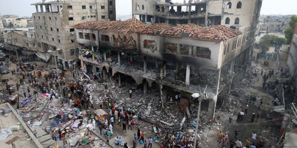 Un centre commercial en ruines, suite aux attaques israéliennes sur Rarfah au Sud de la bande de Gaza en août 2014. © REUTERS/Ibraheem Abu Mustafa 