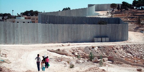 Près de 5 millions de Palestiniens ne peuvent pas circuler librement. © Amnesty International