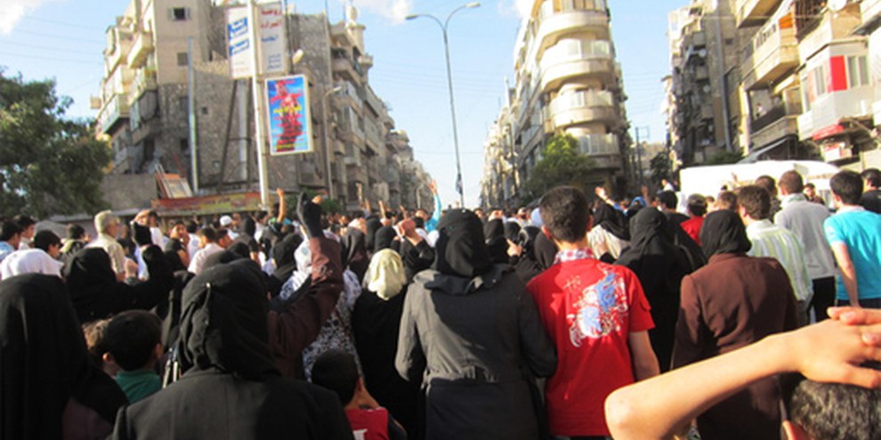 Les forces de sécurité ont tiré à balles réelles lors de manifestations pacifiques à Alep. © Amnesty International