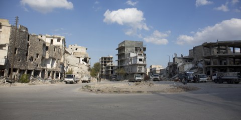 Destruction des infrastructures publiques et de résidences à Alep en Syrie, avril 2015. © Amnesty International (Photo: Mujahid Abu al-Joud).