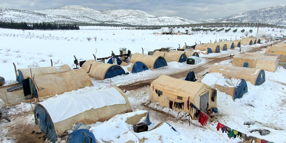 L'aide humanitaire acheminée à travers la Turquie est essentielle à la survie des personnes déplacées dans des camps et exposées aux conditions hivernales.© Ali Haj Suleiman