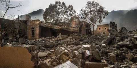 Un hôpital soutenu par Médecins Sans Frontières bombardé par la coalition menée par l'Arabie saoudite au Yémen. Octobre 2015. © Rawan Shaif