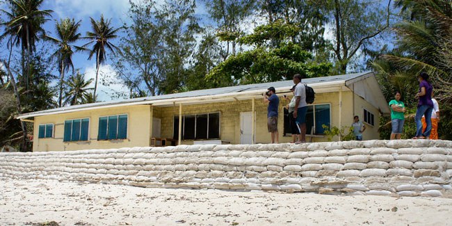 klein_Kiribati_5215651715_ac5b417532_b.jpg