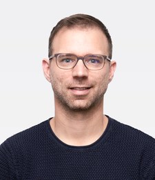 michael-haunschild.psd michael-haunschild.psd