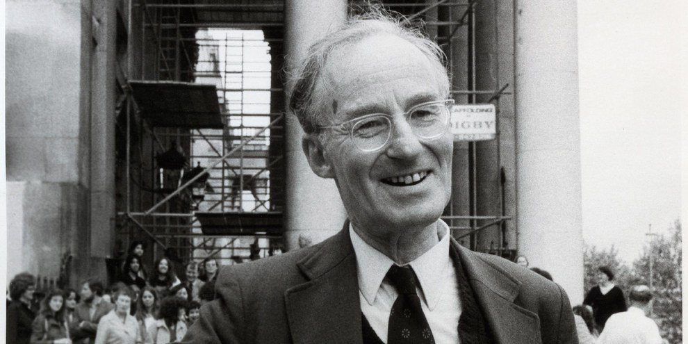Peter Benenson, fondateur d'Amnesty International, lors du vingtième anniversaire du mouvement en 1981. © Raoul Shade