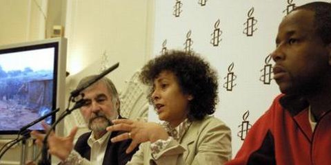 Les délégués d’Amnesty font part de leur préoccupation sur le Darfour. © AI 
