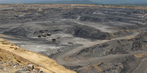 Exploitée par trois multinationales, la mine de Cerrejòn, au nord-est de la Colombie, représente un désastre écologique et humain. © ASK