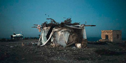Les Etats européens cherchent bien plus à empêcher l’entrée des réfugié·e·s à l’intérieur de leurs frontières qu’à protéger celles et ceux dont les droits fondamentaux sont menacés. © Giorgos Moutafis