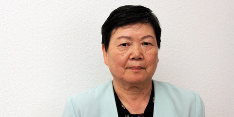 Eiko Kawasaki est une  Coréenne née au Japon. Elle fait partie des nonante-trois mille Coréen·ne·s du Japon rapatrié·e·s vers la Corée du Nord entre 1959 et 1984. © Julie Jeannet