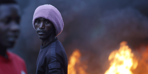 Depuis la réélection du président Pierre Nkurunziza, le 24 juillet, le Burundi est à feu et à sang, le régime traque toute voix discordante. © REUTERS/Goram Tomasevic