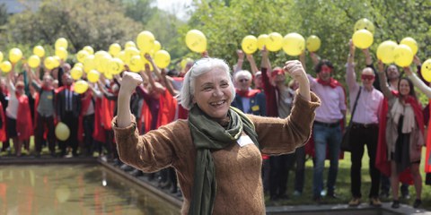 Sous le coup d’un procès pour « terrorisme », la directrice de la Section turque d’Amnesty International, Idil Eser, est toujours en liberté conditionnelle après quatre mois passés derrière les barreaux. © AI