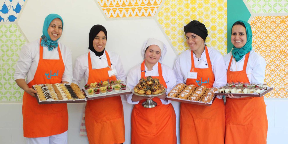 L’association «Amal pour les arts culinaires en faveur des femmes nécessiteuses» a formé 240 femmes dans la précarité. 86% d’entre elles ont ensuite pu trouver du travail. © DR