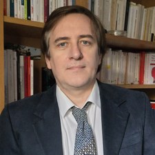 Mercier portrait veste & cravate bleue XX.jpg