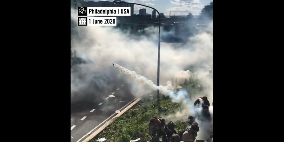 Tear Gas: An Investigation (en anglais)