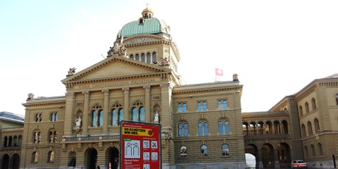 Le Palais fédéral durant la pandémie de COVID-19 © Wikimedia Commons