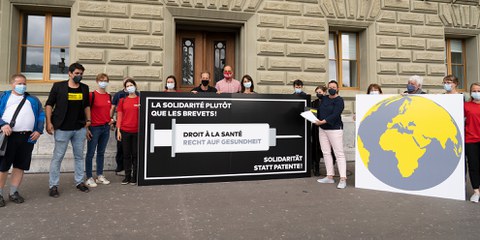 Près de 90% des vaccins administrés dans le monde l’ont été dans les pays du G20, tandis que les pays les plus pauvres n’ont reçu que 0,3% des vaccins disponibles. ©Amnesty