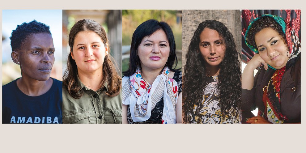 De gauche à droite: Nonhle Mbuthuma, Vitalina Koval, Gulzar Duishenova, Geraldine Chacón et Atena Daemi © Amnesty International