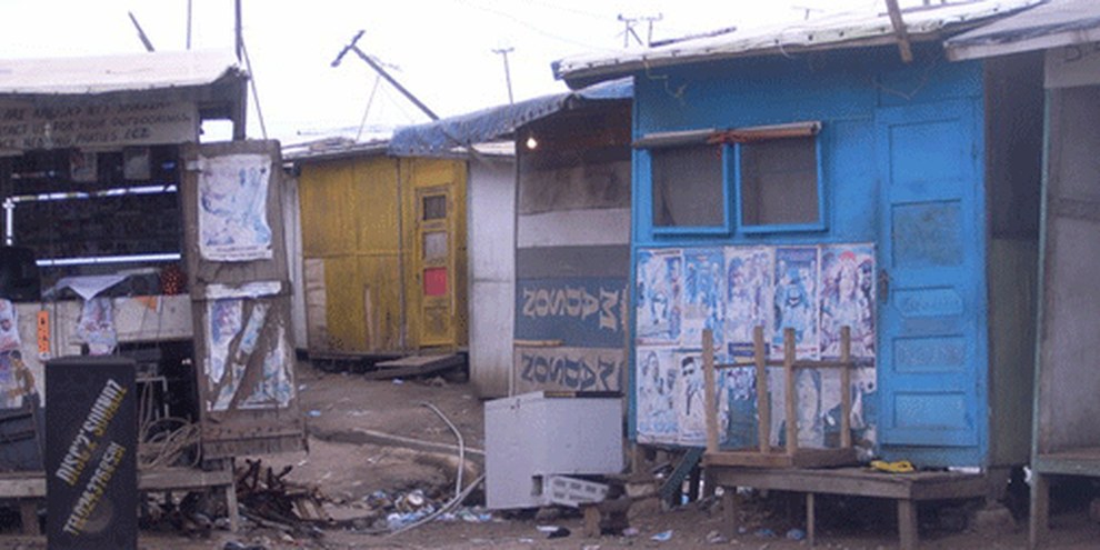Bidonville de Old Fadama, Accra, Ghana. © AI