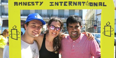 Marc, Iris und Manu (d. g. à d.) © Amnesty International