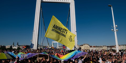 28 giugno 2025: il Pride di Budapest ha riunito circa 200 000 persone, inclusa una volta delegazione internazionale di Amnesty International. © Nagy Szabolcs